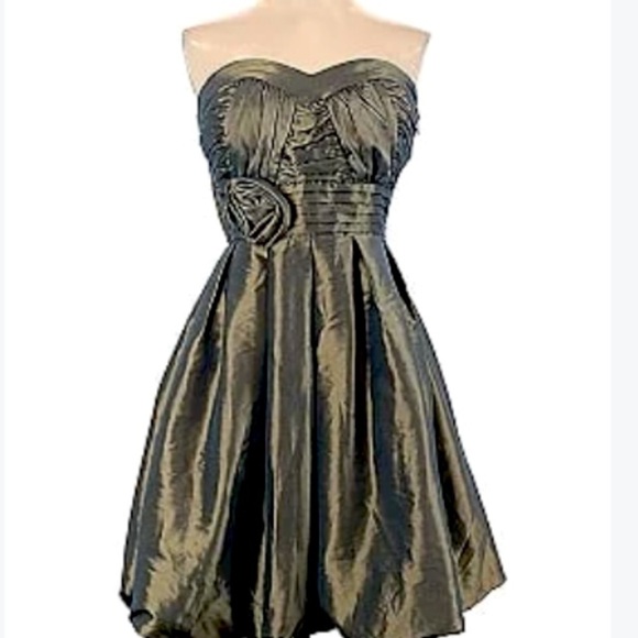 NWT Twenty One metallic Party dress size Small strapless sweetheart poof - Picture 1 of 9